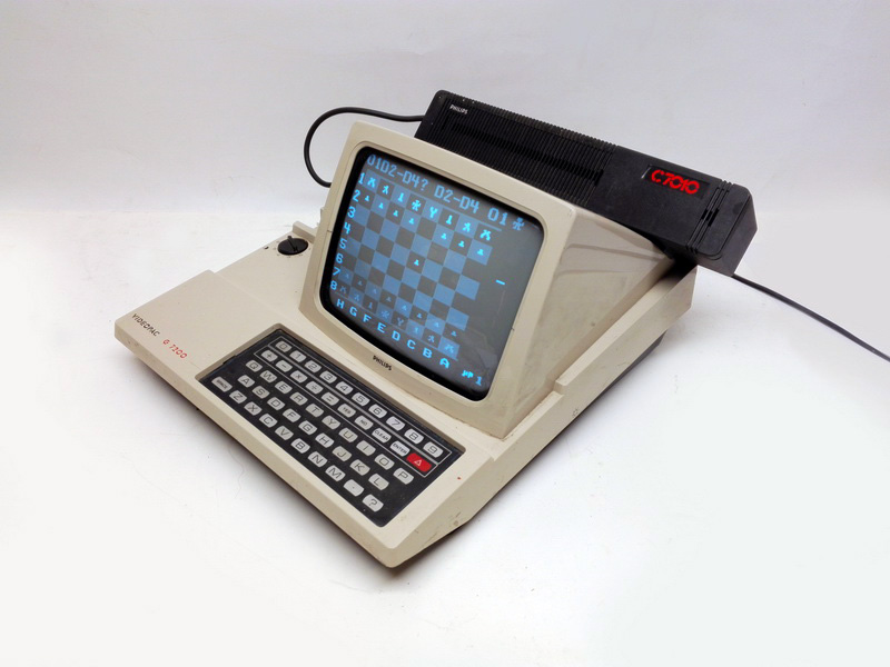 ajedrez electronico videopac g7200 philips plastico 22x36x40 1u